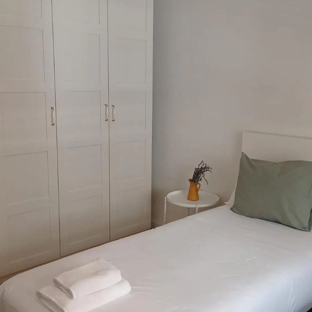 Los Remedios Coliving Hotel Seville 0*,